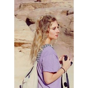 Meet your Posher, Caroline